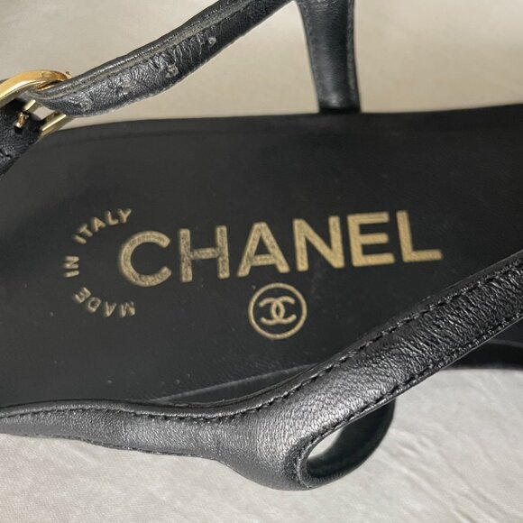 CHANEL White Camelia Flip Flops Sandals Leather - Picture 5 of 11